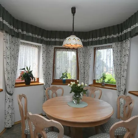 아파트 Haus Lucia