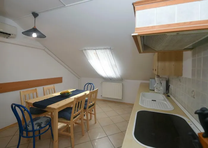 Haus Lucia דירה *