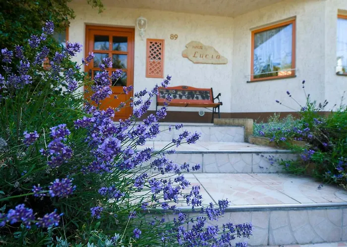 Haus Lucia דירה *