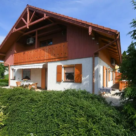 Haus Lucia *