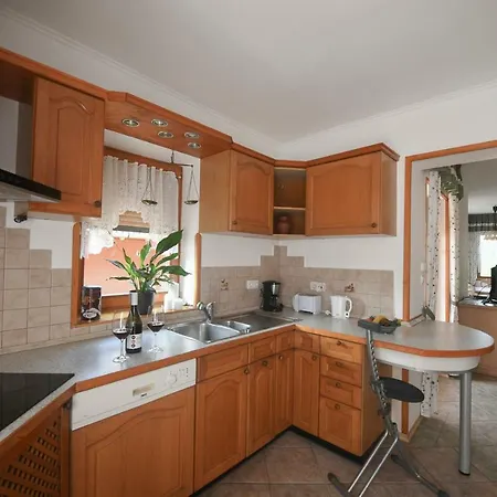 Haus Lucia Apartman Eger