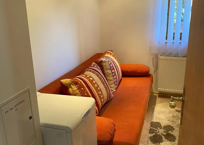 Haus Lucia Апартаменты *